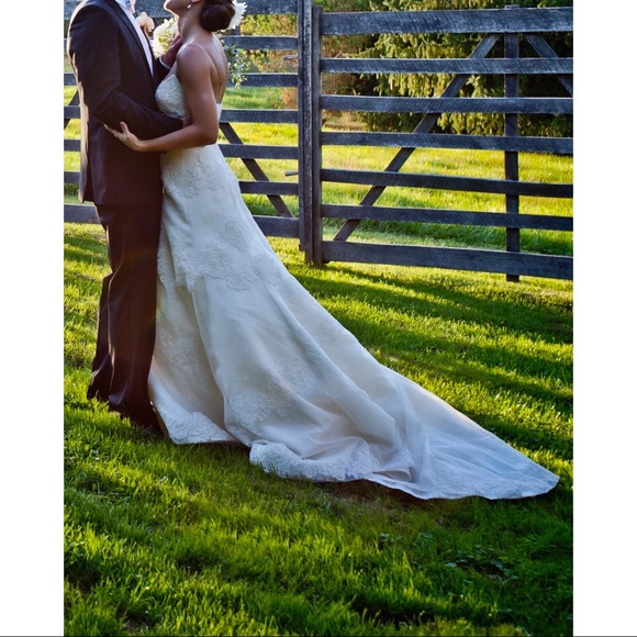 VERA WANG-Le Norte- LUXE COLLECTION Wedding Dress - Picture 8 of 8